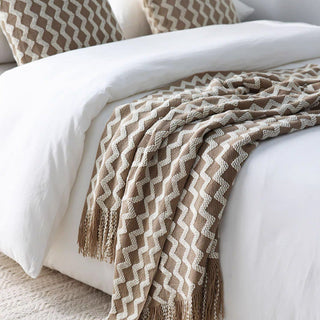 Cobertor com franjas com estampa Chevron