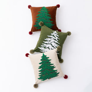 Conjunto clássico de almofadas de árvore de Natal bordado com design natalino com detalhes em pompom