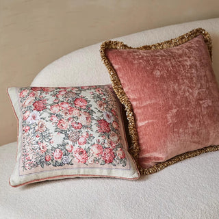 Capa de travesseiro Blush Velvet Fringe