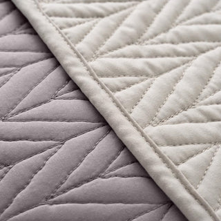 Conjunto de edredões acolchoados Chevron