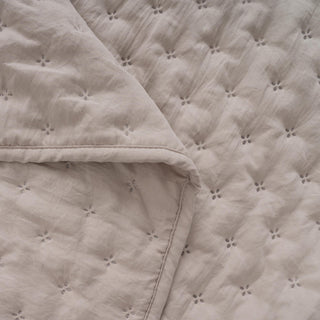 Conjunto de edredões com estampa pontilhada FURRFREE — repelente de pelos de animais de estimação para famílias com cães/gatos