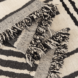 Capa de sofá Sightline Stripes