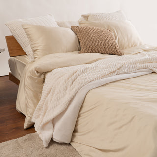 Conjunto de cobertores Warm Faux Fur Throw — listrado